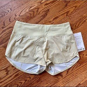 Lululemon Speed Up MR Short 4” (Lined) Sz 6 Tall